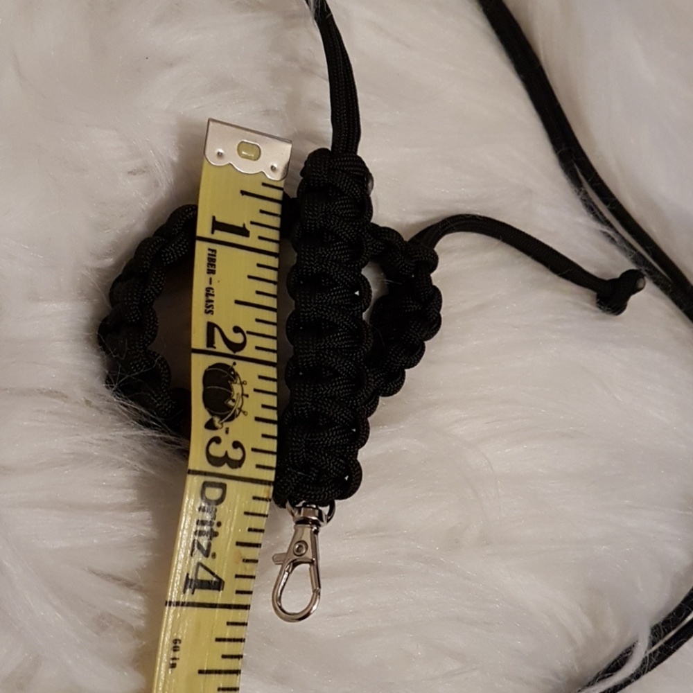 Paracord Black Lanyard and Bracelet. - Picture 4 of 6